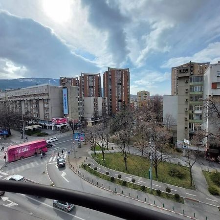 City Center Chic, Urban Apartment Skopje Exterior foto
